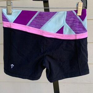 RARE Lululemon athletica ivivva reversible booty hot dance shorts girls 12